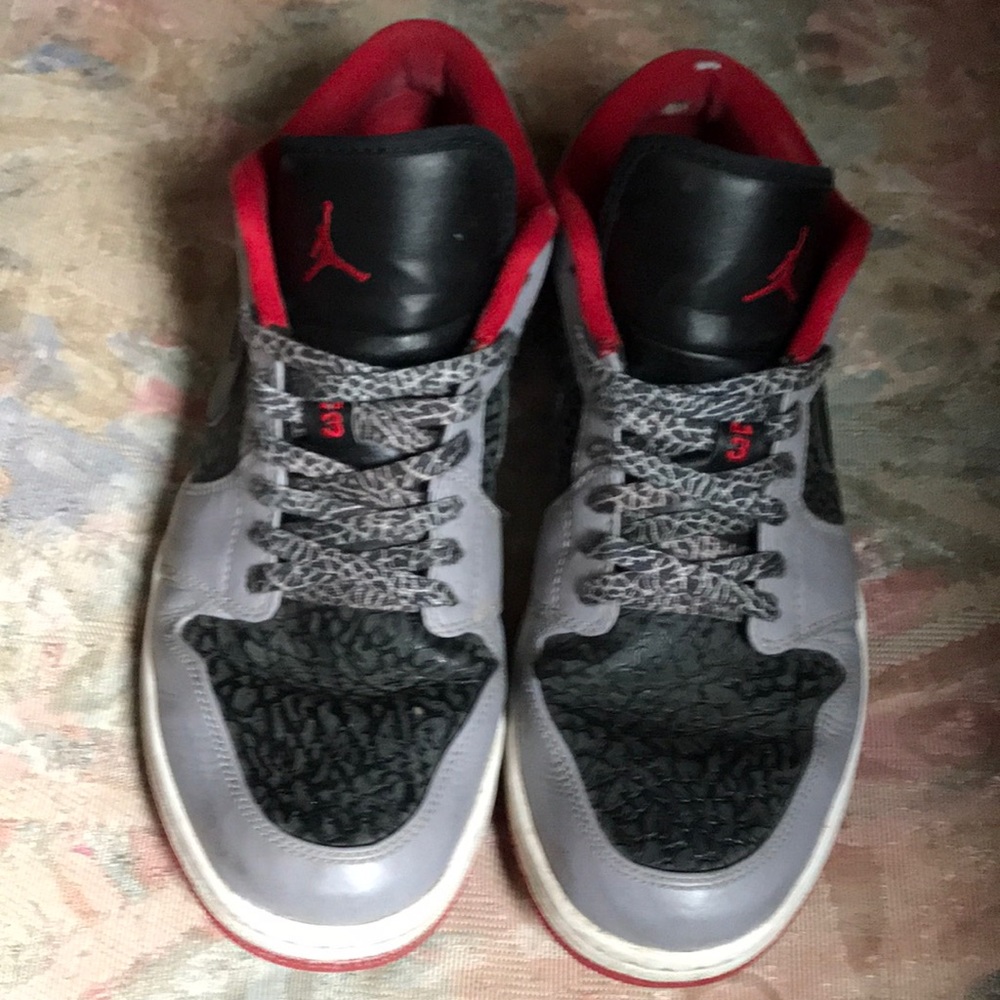 jordan air force 1 phat low